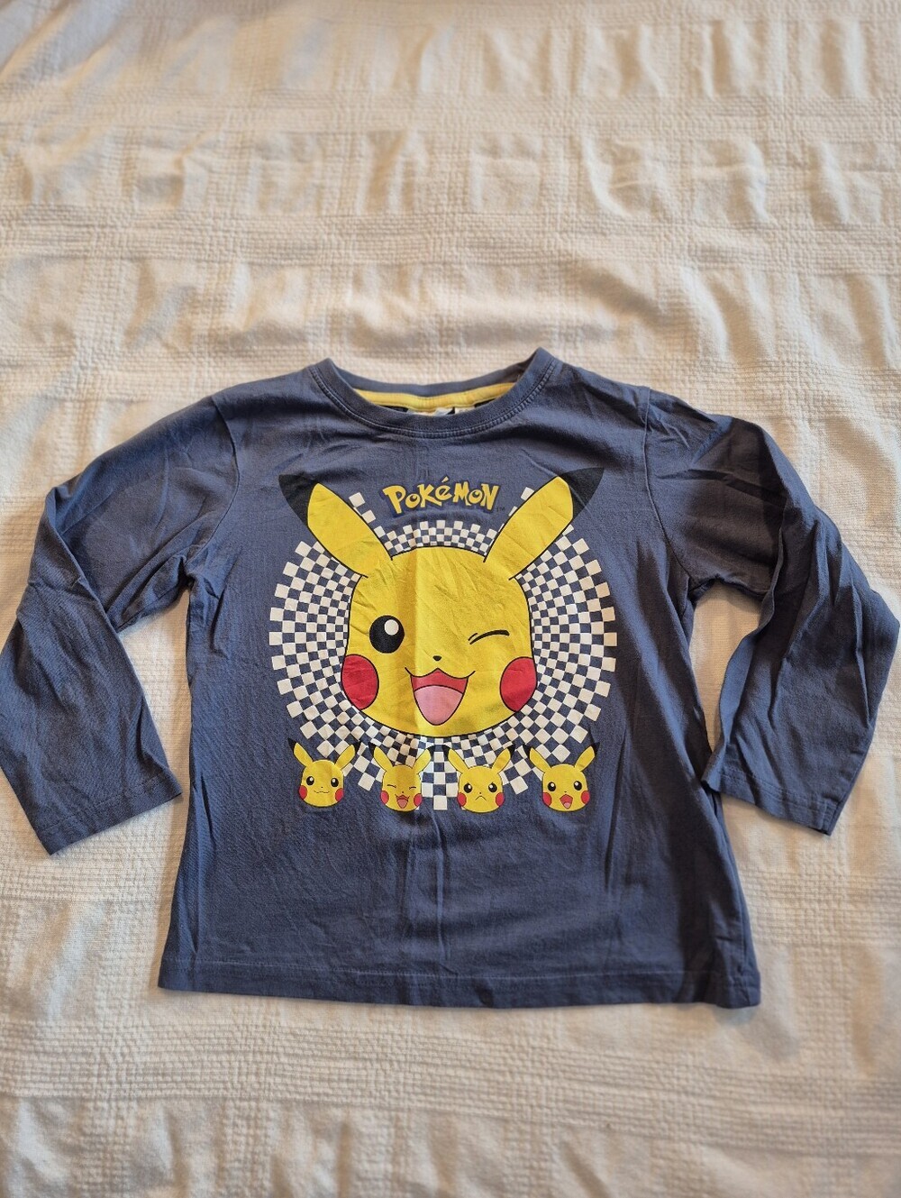 Pokemon boys 6 years blue long sleeve Pikachu design sgirt VGUC